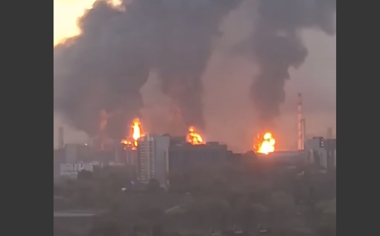 Москва не може оговтатись від атаки й погрожує ще більше бомбити Київ 